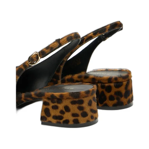 Maeve Slingback 35