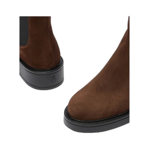 Celia Chelsea Bootie