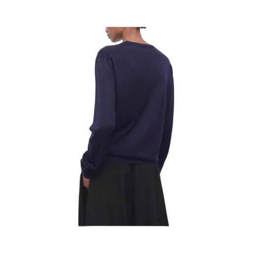 Long-Sleeved Round-Neck Top