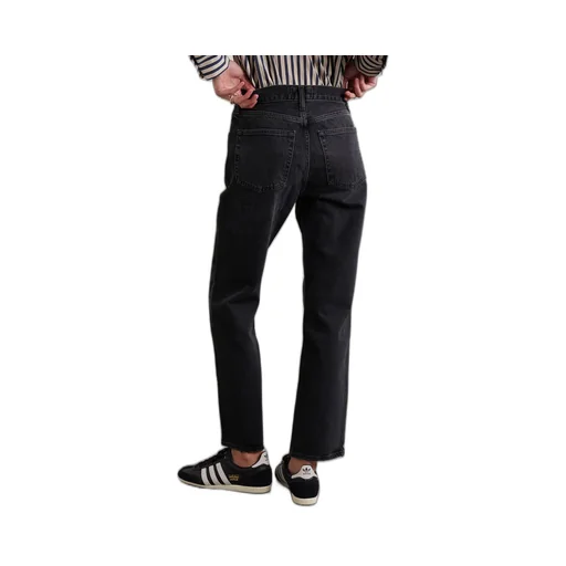 Straight Jeans