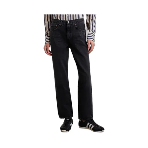 Straight Jeans