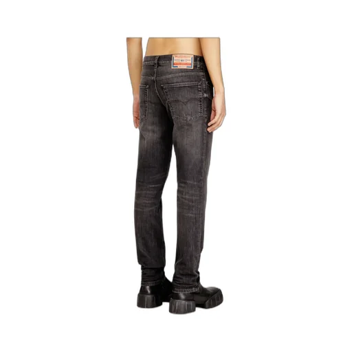 D-Finitive Jeans