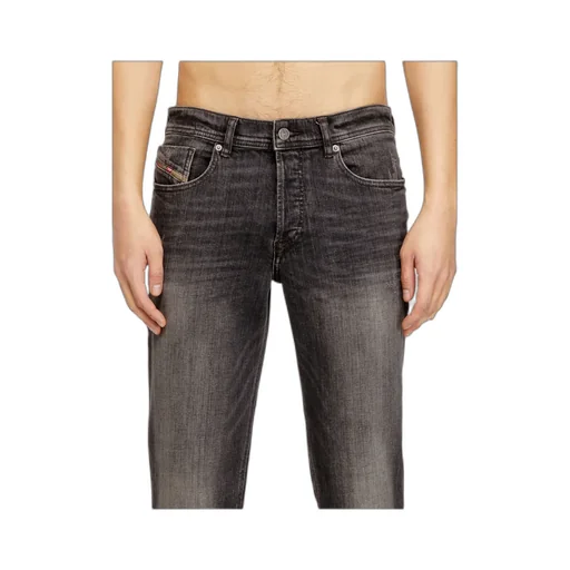 D-Finitive Jeans