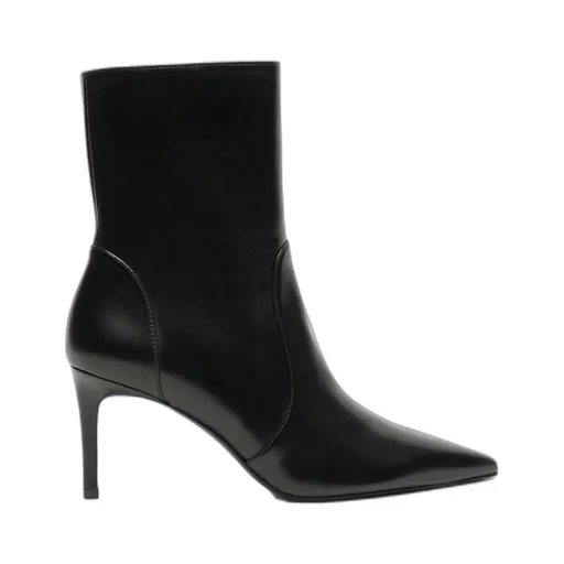 Pointed-Toe Ankle Boots