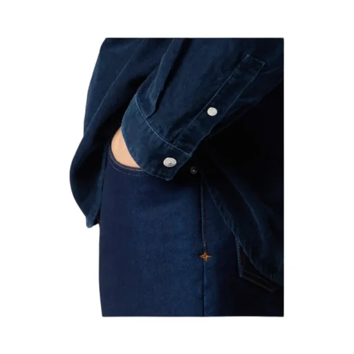 Belt-Loops Jeans