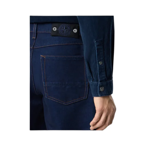 Belt-Loops Jeans