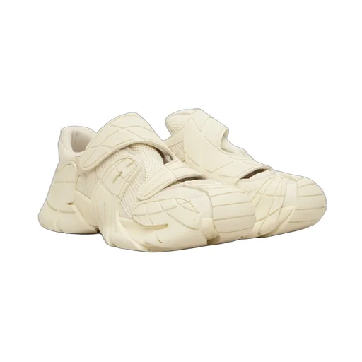Tormenta Sneakers