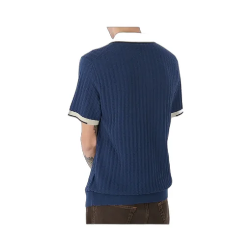 Short-Sleeved Shirt