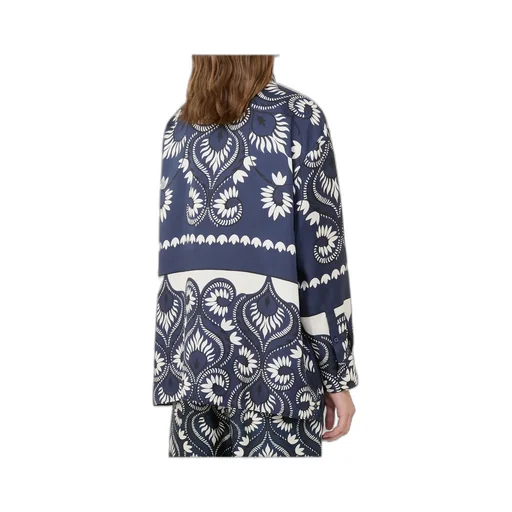 Long-Sleeved Shirt