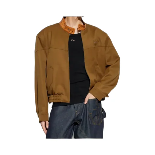 Long-Sleeved Zippered Jacket