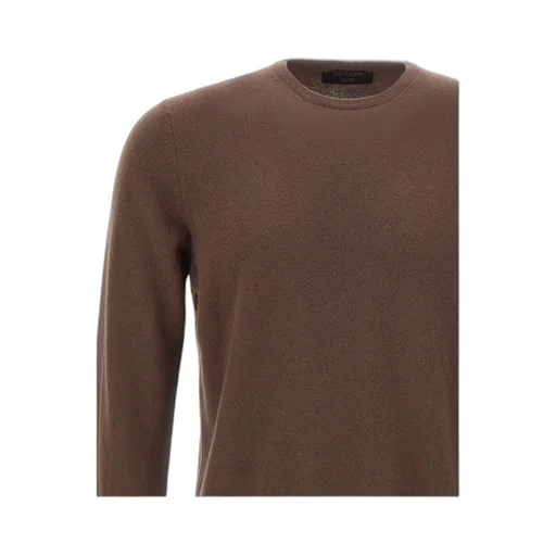 Long-Sleeved Pullover