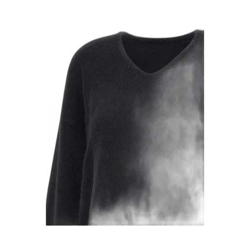 Fondyssa V-Neck Sweater