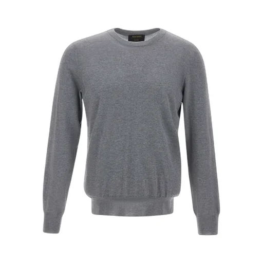 Long-Sleeved Crew Neck Sweater