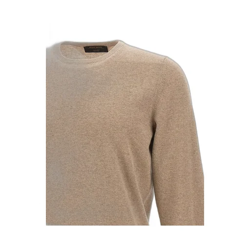 Long-Sleeved Crew Neck Sweater