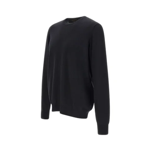 Long-Sleeved Crew Neck Sweater