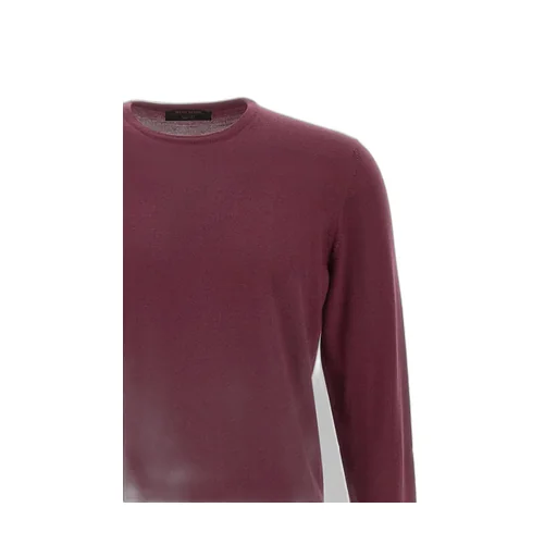 Long-Sleeved Crew Neck Sweater