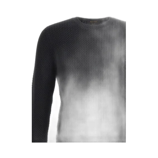 Long-Sleeved Crew Neck Sweater