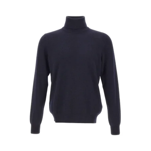 Long-Sleeved Crew Neck Sweater