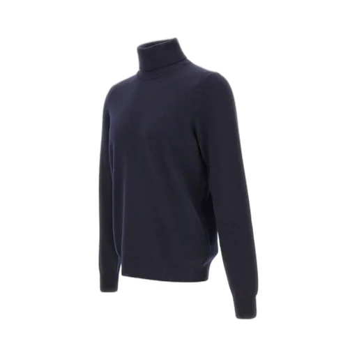 Long-Sleeved Crew Neck Sweater