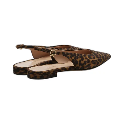 Leopard-Print Pointed Sandals