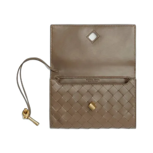 Andiamo Pouch On Strap