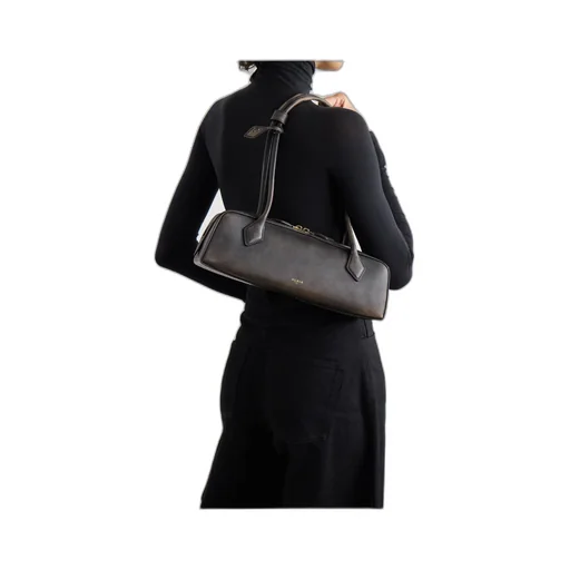 Le Teckel Medium Textured Leather Shoulder Bag
