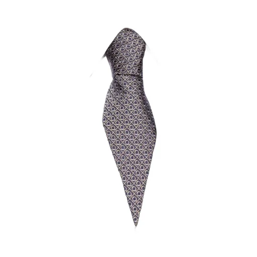 Pointed Tie