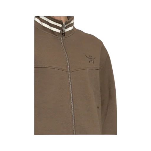 Long-Sleeved Zippered Sweatshirt