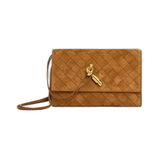 Andiamo Pouch With Strap