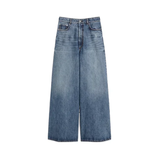Oversized Low-Rise Jeans