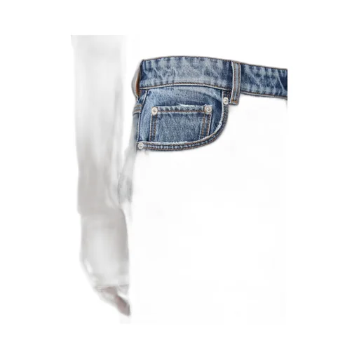 Oversized Low-Rise Jeans