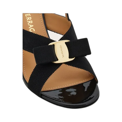 Vara Bow Sandal