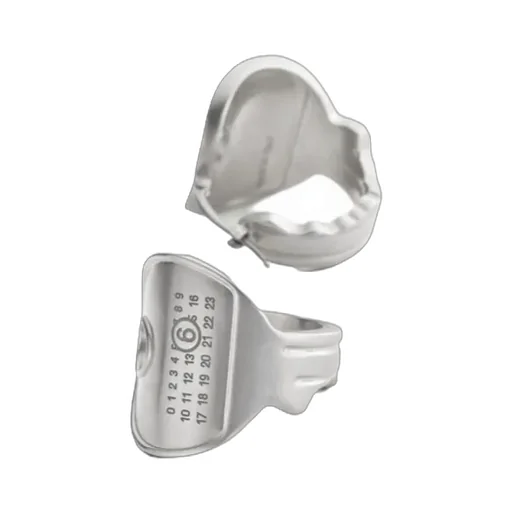 Mm6 Maison Margiela Logo Engraved Earrings