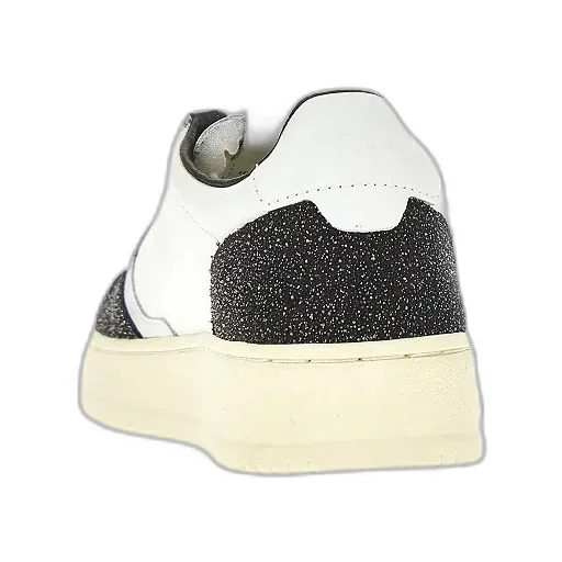 Autry Medalist Low-Top Sneakers