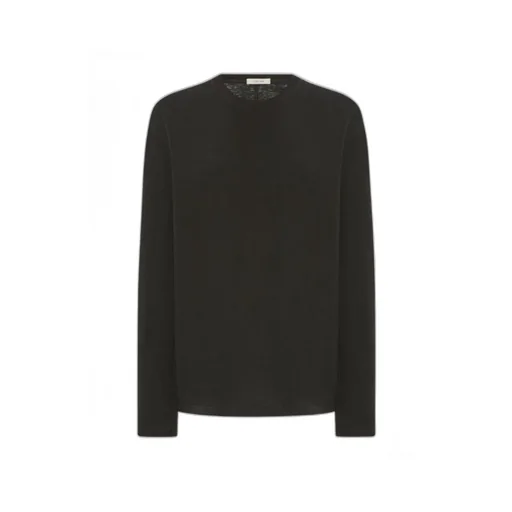 Amia Long-Sleeve T-Shirt