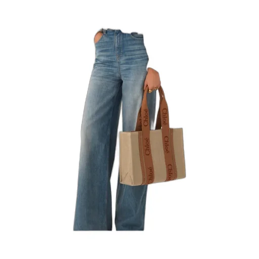Chloé Woody Logo Detailed Medium Tote Bag