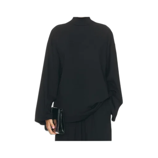 Opaque Lounge Top