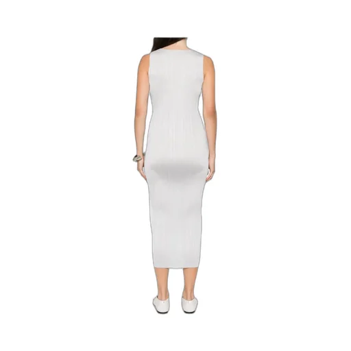 Pleated Sleeveless Maxi Dress