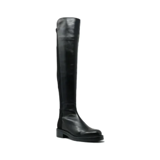 Round-Toe Boots
