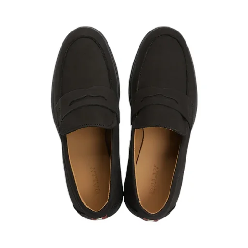 Round-Toe Casual Shoes