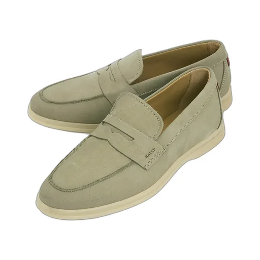 Round-Toe Casual Shoes