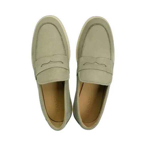 Round-Toe Casual Shoes