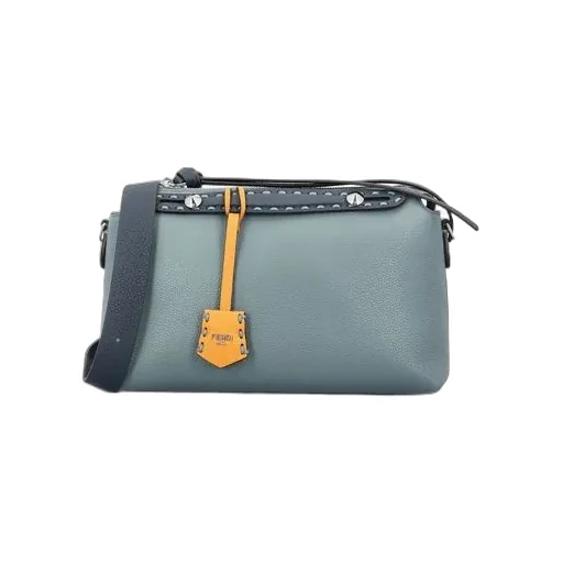 Fendi Logo Charm Zipped Shoulder Bag