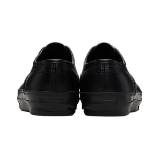 Round-Toe Low-Top Casual Sneakers