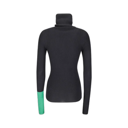 Long-Sleeved Knitted Sweater