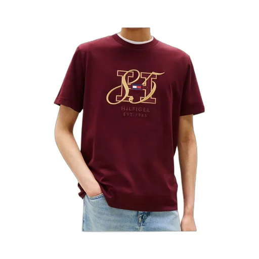 Short-Sleeved T-Shirt