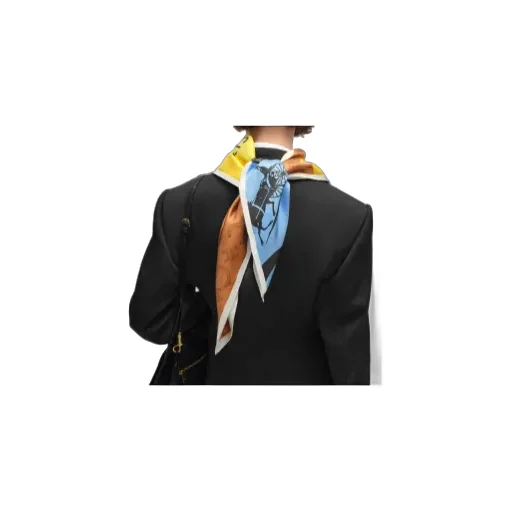 Square In Silk Twill