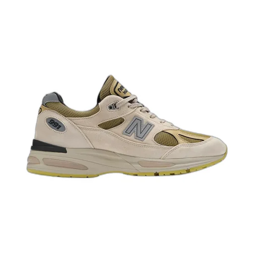 991V2 Panelled Sneakers