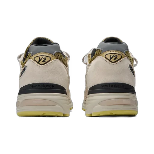 991V2 Panelled Sneakers