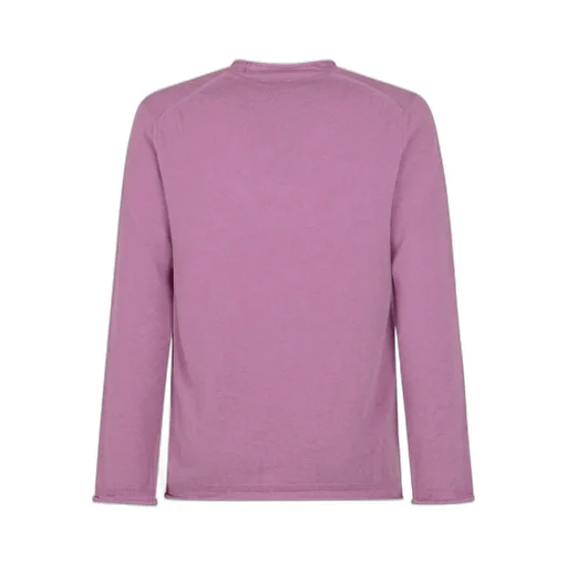 Long-Sleeved Knitwear